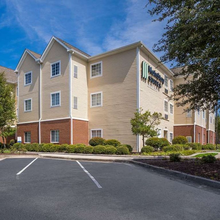 MainStay Suites