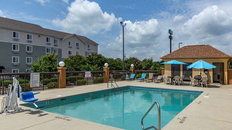 Comfort Inn Pool