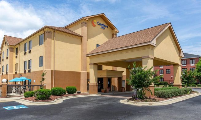 Comfort Inn Exterior