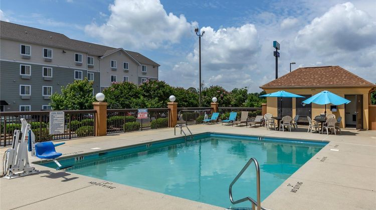 Comfort Inn Pool