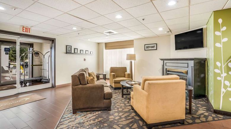 <b>Sleep Inn Lobby</b>. Images powered by <a href="https://iceportal.shijigroup.com/" title="IcePortal" target="_blank">IcePortal</a>.