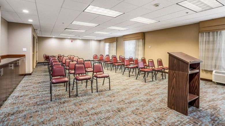 <b>Sleep Inn Meeting</b>. Images powered by <a href="https://iceportal.shijigroup.com/" title="IcePortal" target="_blank">IcePortal</a>.