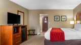 <b>Comfort Inn Matthews - Charlotte Room</b>. Images powered by <a href="https://iceportal.shijigroup.com/" title="IcePortal" target="_blank">IcePortal</a>.