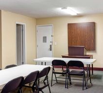 Econo Lodge Burlington Meeting