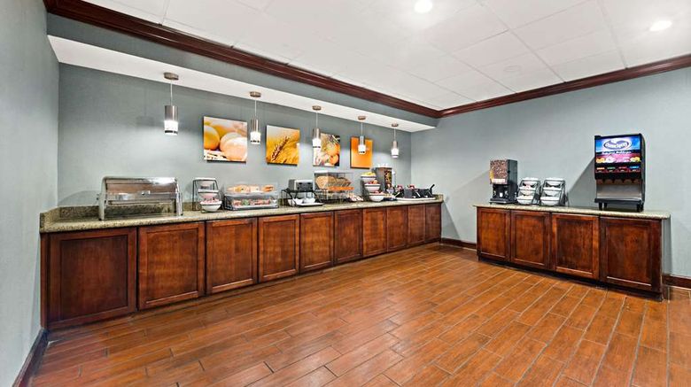 <b>Comfort Inn on the Ocean Restaurant</b>. Images powered by <a href="https://iceportal.shijigroup.com/" title="IcePortal" target="_blank">IcePortal</a>.