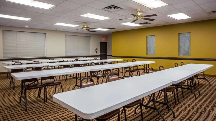 Econo Lodge Meeting
