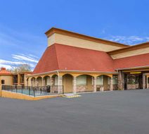 Econo Lodge Exterior