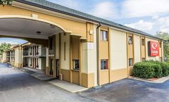Econo Lodge Inn & Stes Matthew-Charlotte