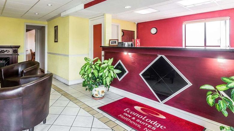 <b>Econo Lodge Inn & Stes Matthew-Charlotte Lobby</b>. Images powered by <a href="https://iceportal.shijigroup.com/" title="IcePortal" target="_blank">IcePortal</a>.