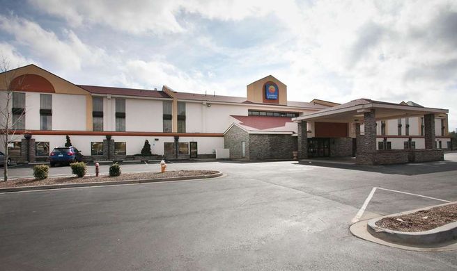 Comfort Inn & Suites Statesville Exterior