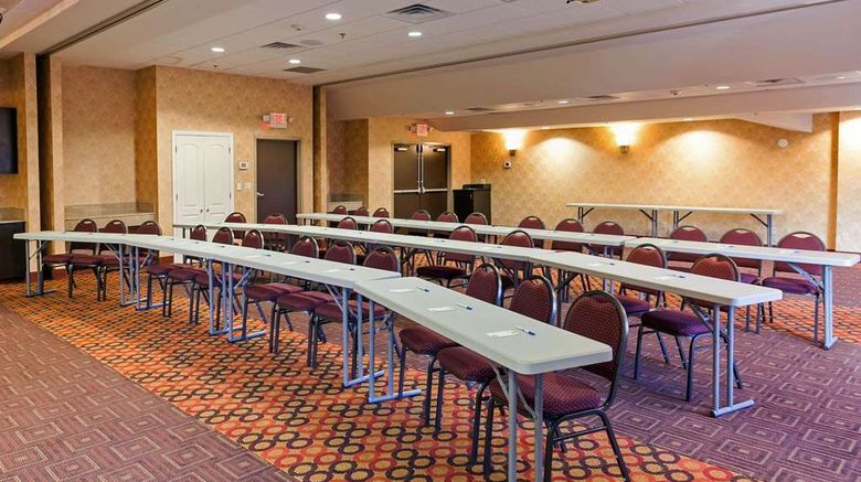 <b>Comfort Inn & Suites Statesville Meeting</b>. Images powered by <a href="https://iceportal.shijigroup.com/" title="IcePortal" target="_blank">IcePortal</a>.