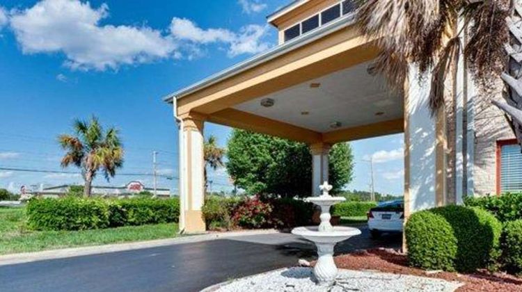 Quality Inn & Suites Monroe Exterior