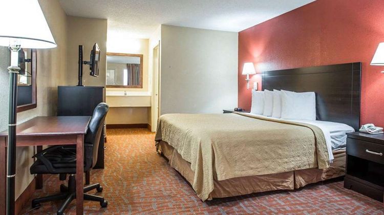 Quality Inn & Suites Monroe Room