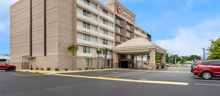 Comfort Inn University Exterior