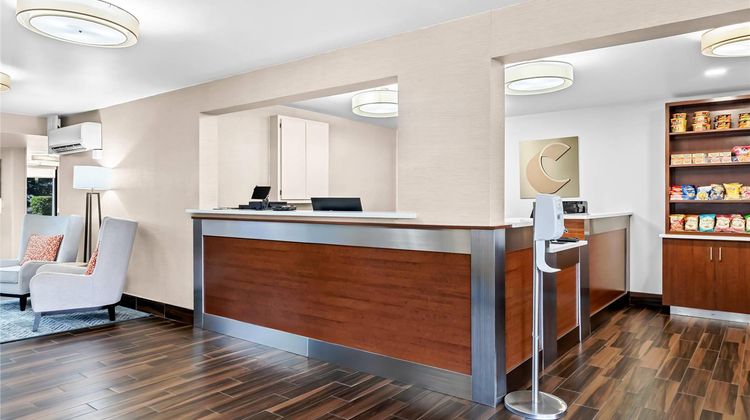 Comfort Inn University Lobby