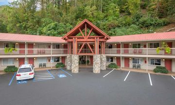 Econo Lodge of Cherokee