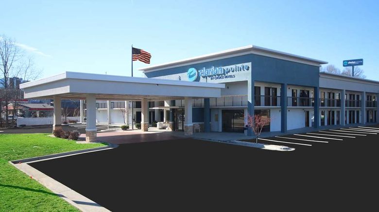 Clarion Pointe Statesville Exterior. Images powered by <a href="https://iceportal.shijigroup.com" target="_blank" rel="noopener">Ice Portal</a>.