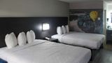 Clarion Pointe Statesville Room
