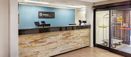 Clarion Pointe Durham Lobby