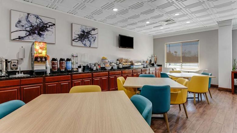 <b>Comfort Inn Thomasville Restaurant</b>. Images powered by <a href="https://iceportal.shijigroup.com/" title="IcePortal" target="_blank">IcePortal</a>.