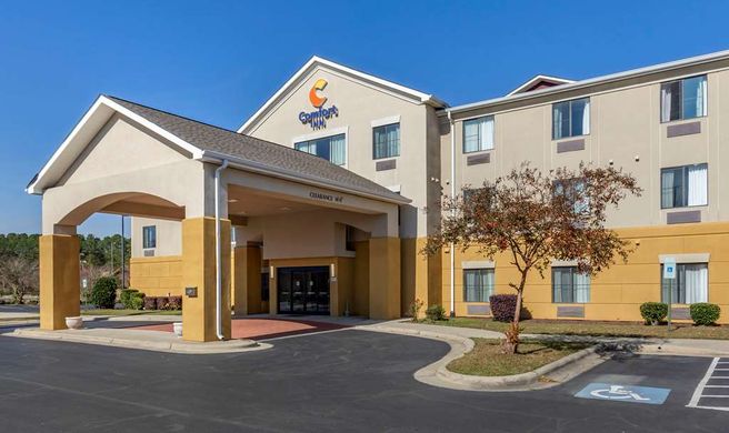 Comfort Inn Exterior