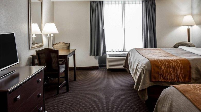 <b>Comfort Inn Room</b>. Images powered by <a href="https://iceportal.shijigroup.com/" title="IcePortal" target="_blank">IcePortal</a>.