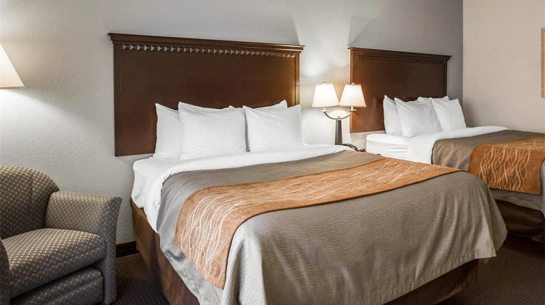 <b>Comfort Inn Room</b>. Images powered by <a href="https://iceportal.shijigroup.com/" title="IcePortal" target="_blank">IcePortal</a>.