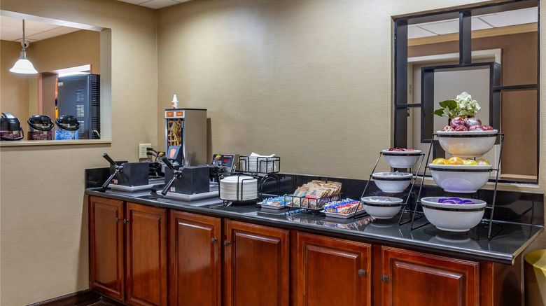 <b>Comfort Inn Restaurant</b>. Images powered by <a href="https://iceportal.shijigroup.com/" title="IcePortal" target="_blank">IcePortal</a>.