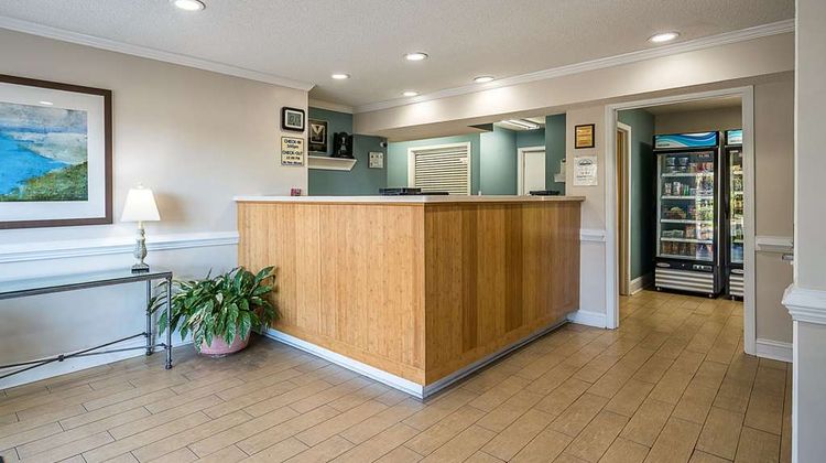 Suburban Studios of Wilmington Lobby