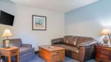 Suburban Studios of Wilmington Suite