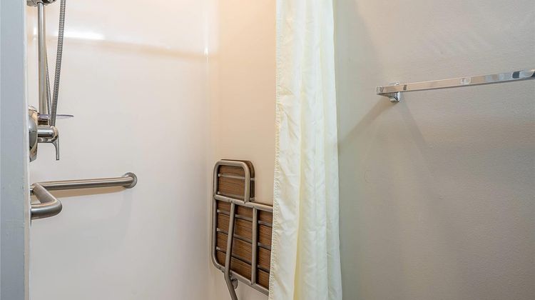 Suburban Studios of Wilmington Room