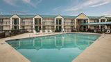 <b>Quality Inn & Suites Pool</b>. Images powered by <a href="https://iceportal.shijigroup.com/" title="IcePortal" target="_blank">IcePortal</a>.