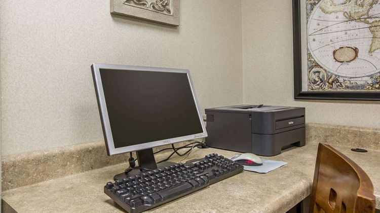 Quality Inn & Suites Other