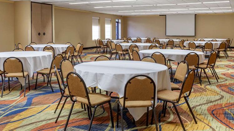 Quality Inn & Suites Meeting