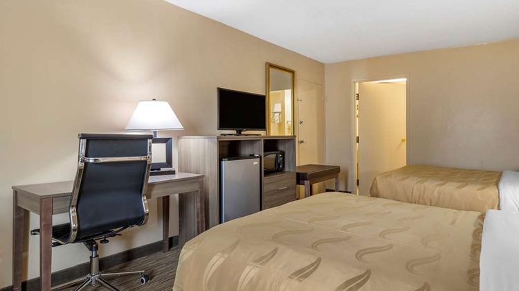 Quality Inn & Suites Room