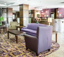 Comfort Suites Lobby