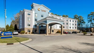 Comfort Suites