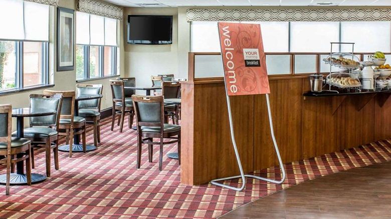 <b>Comfort Suites Wilson I-95 Restaurant</b>. Images powered by <a href="https://iceportal.shijigroup.com/" title="IcePortal" target="_blank">IcePortal</a>.