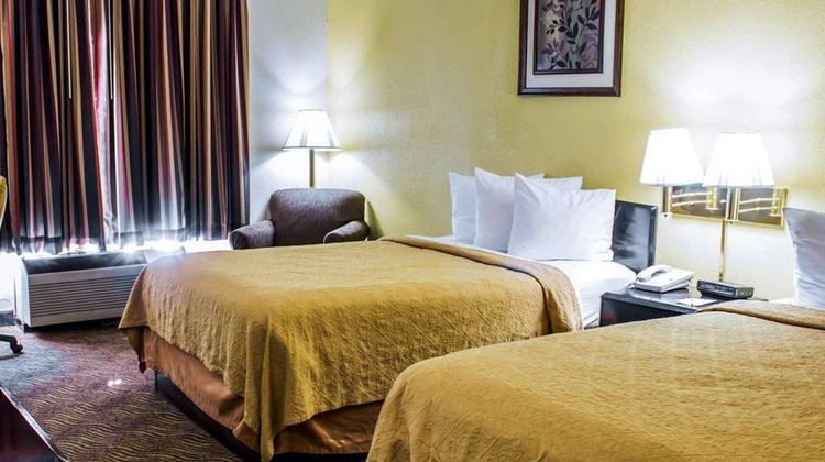Quality Inn Rocky Mount Room