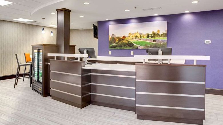<b>Clarion Pointe Biltmore Village Lobby</b>. Images powered by <a href="https://iceportal.shijigroup.com/" title="IcePortal" target="_blank">IcePortal</a>.