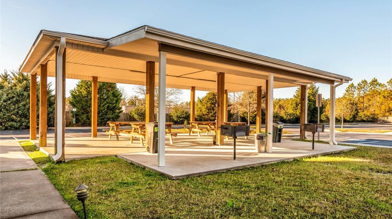 <b>Suburban Studios Near Camp Lejeune Other</b>. Images powered by <a href="https://iceportal.shijigroup.com/" title="IcePortal" target="_blank">IcePortal</a>.