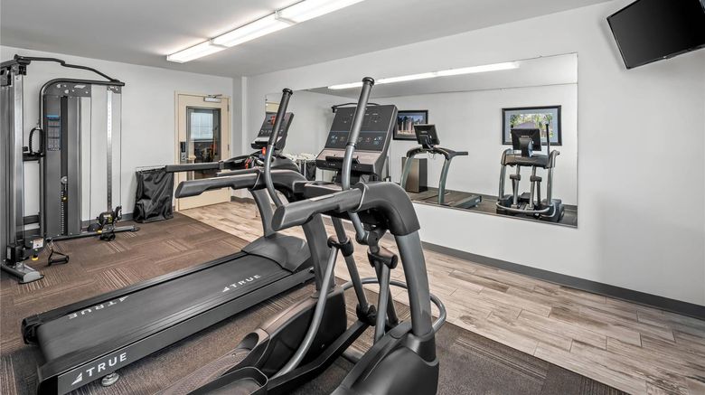 <b>Suburban Studios Near Camp Lejeune Health</b>. Images powered by <a href="https://iceportal.shijigroup.com/" title="IcePortal" target="_blank">IcePortal</a>.