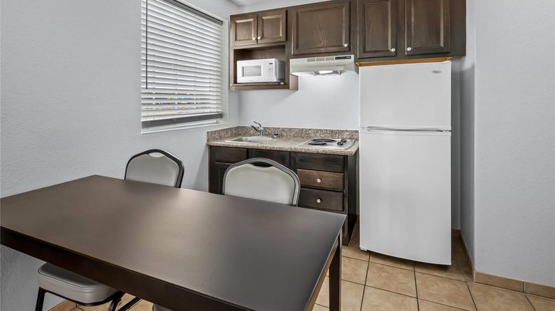 <b>Suburban Studios Near Camp Lejeune Suite</b>. Images powered by <a href="https://iceportal.shijigroup.com/" title="IcePortal" target="_blank">IcePortal</a>.