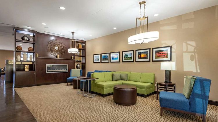 Comfort Suites Lake Norman  Huntersville Lobby