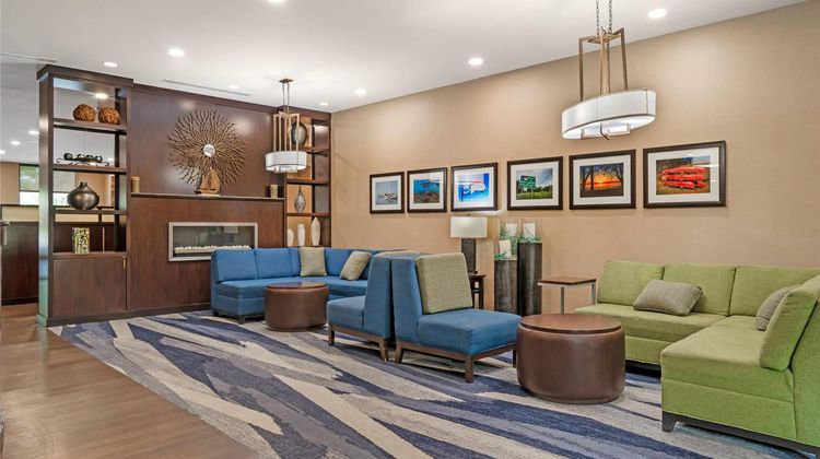 Comfort Suites Lake Norman  Huntersville Lobby