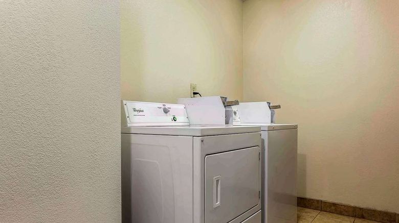 <b>Quality Inn Salisbury Other</b>. Images powered by <a href="https://iceportal.shijigroup.com/" title="IcePortal" target="_blank">IcePortal</a>.