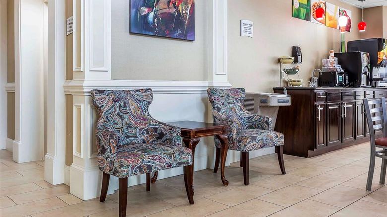 <b>Quality Inn Salisbury Lobby</b>. Images powered by <a href="https://iceportal.shijigroup.com/" title="IcePortal" target="_blank">IcePortal</a>.