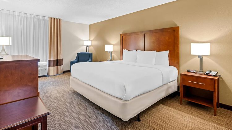 Comfort Inn & Suites Oxford Suite