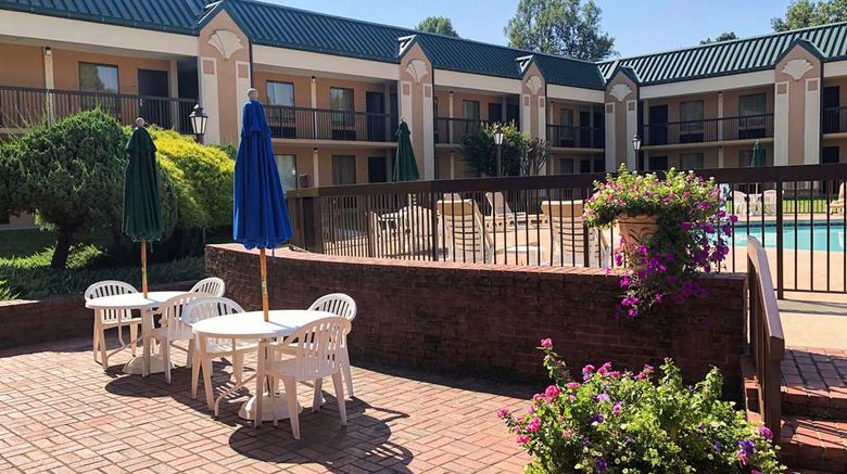 <b>Quality Inn Morganton Southeast Pool</b>. Images powered by <a href="https://iceportal.shijigroup.com/" title="IcePortal" target="_blank">IcePortal</a>.