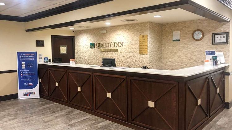Quality Inn Morganton Southeast Lobby